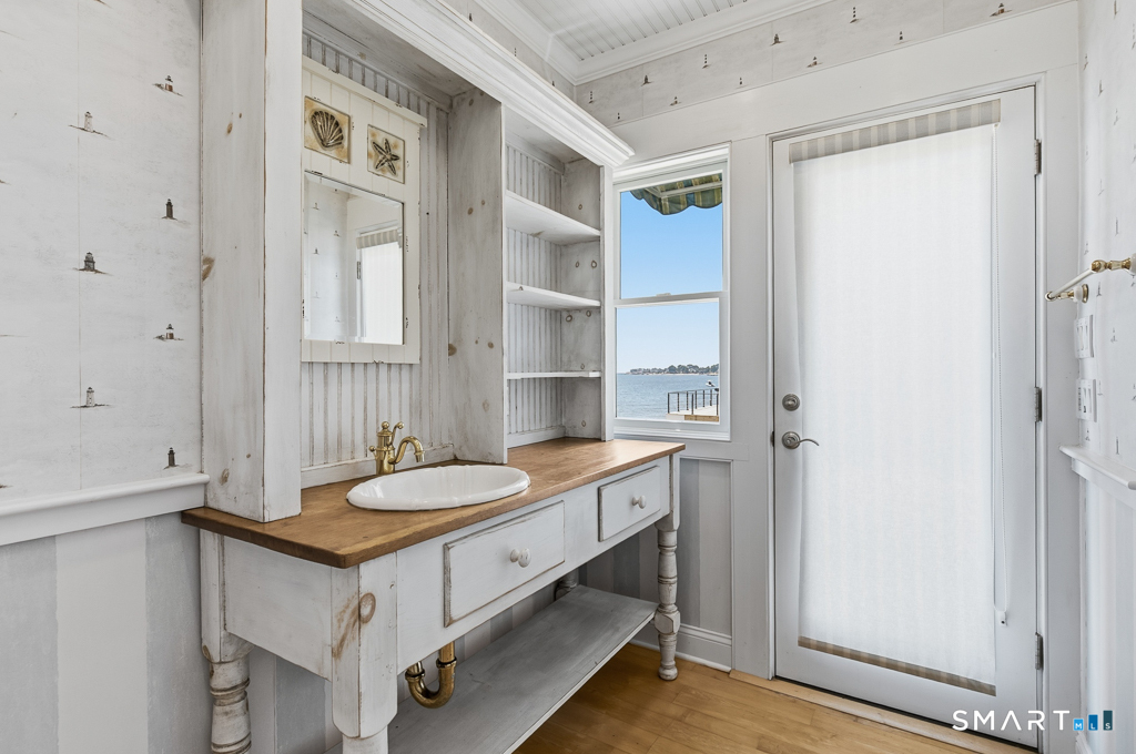 167 Shore Road Clinton CT 06413