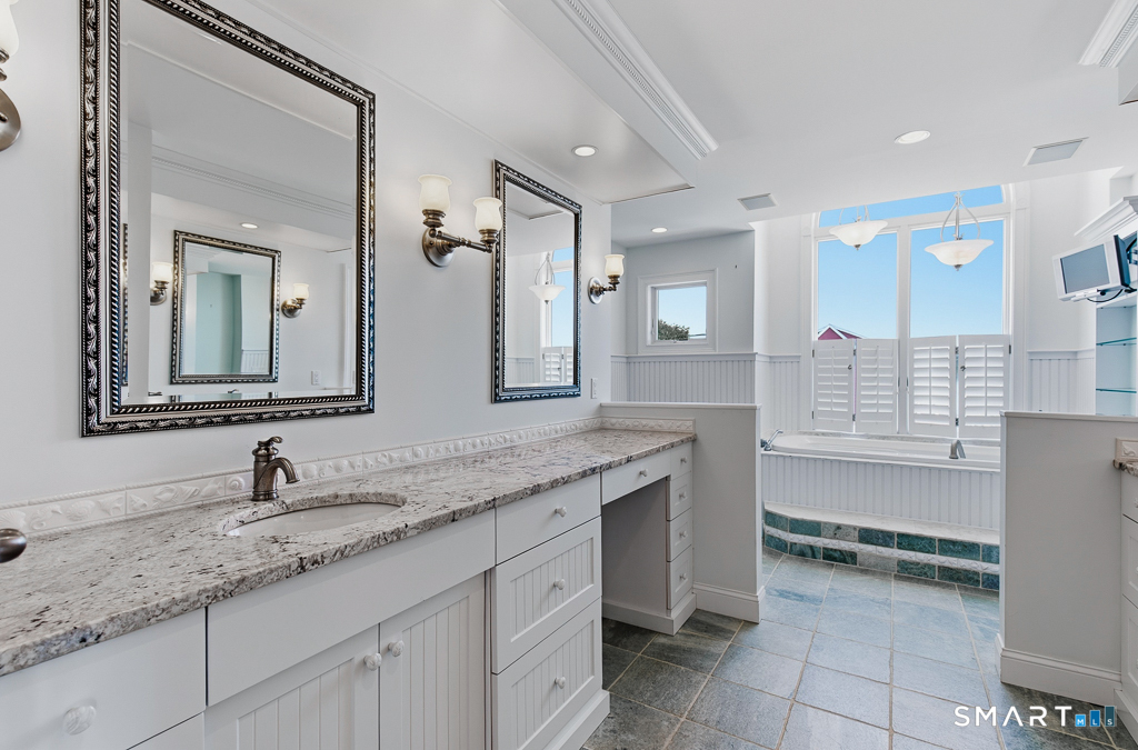 167 Shore Road Clinton CT 06413
