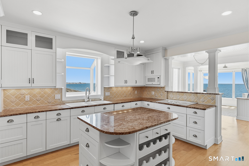 167 Shore Road Clinton CT 06413
