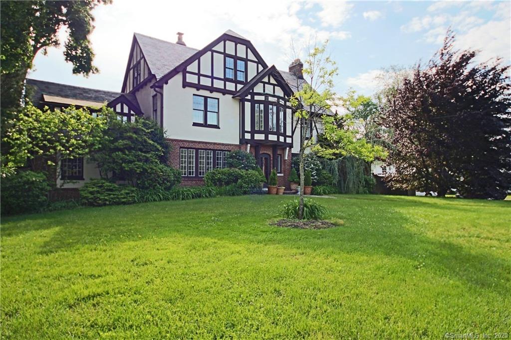 420 Brooklawn Avenue Bridgeport CT 06604