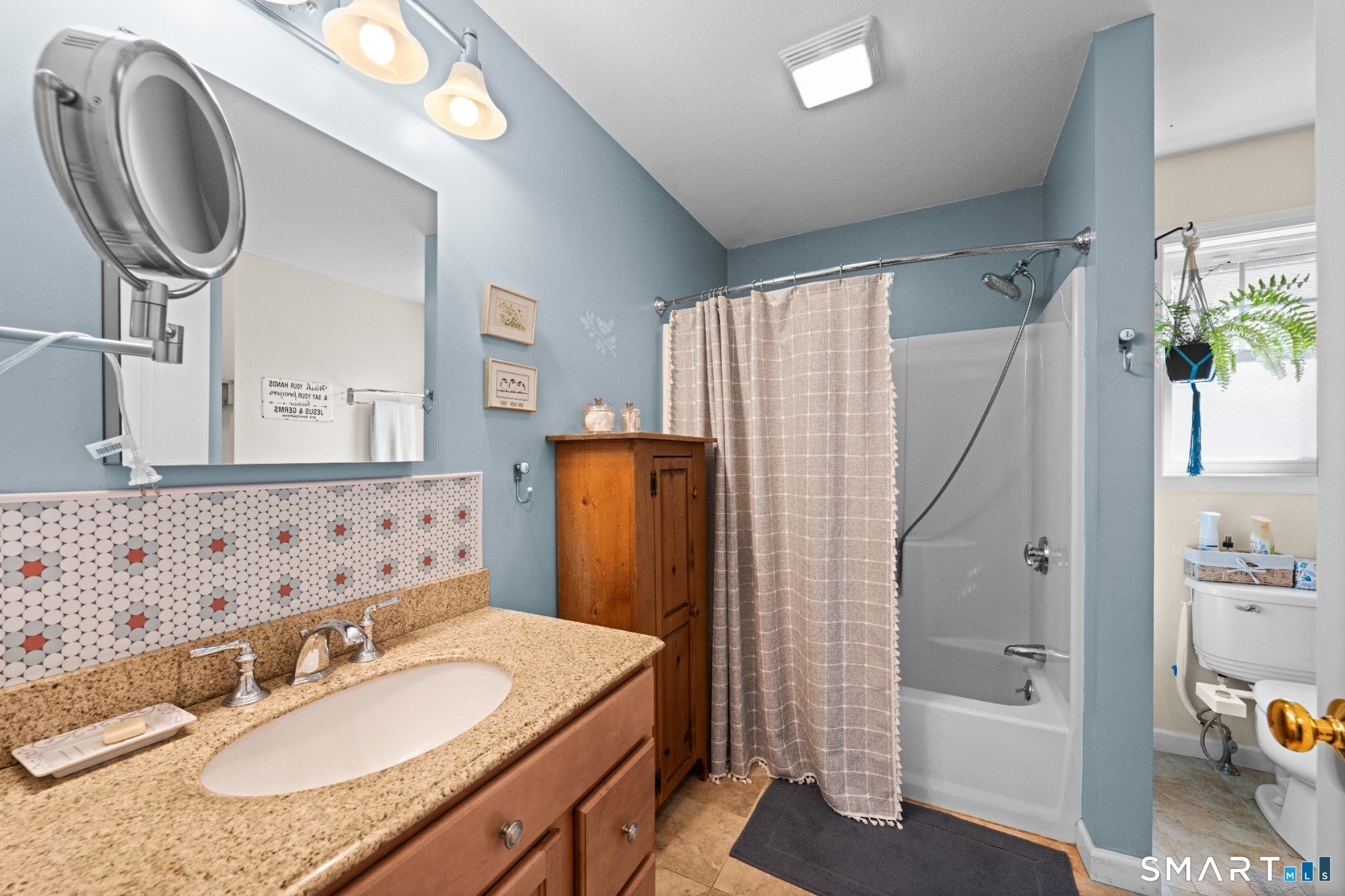 61 South Street Windsor Locks CT 06096