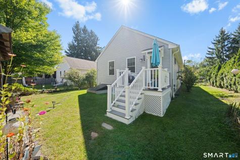61 South Street Windsor Locks CT 06096
