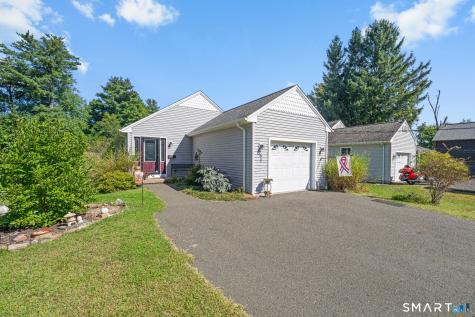 61 South Street Windsor Locks CT 06096