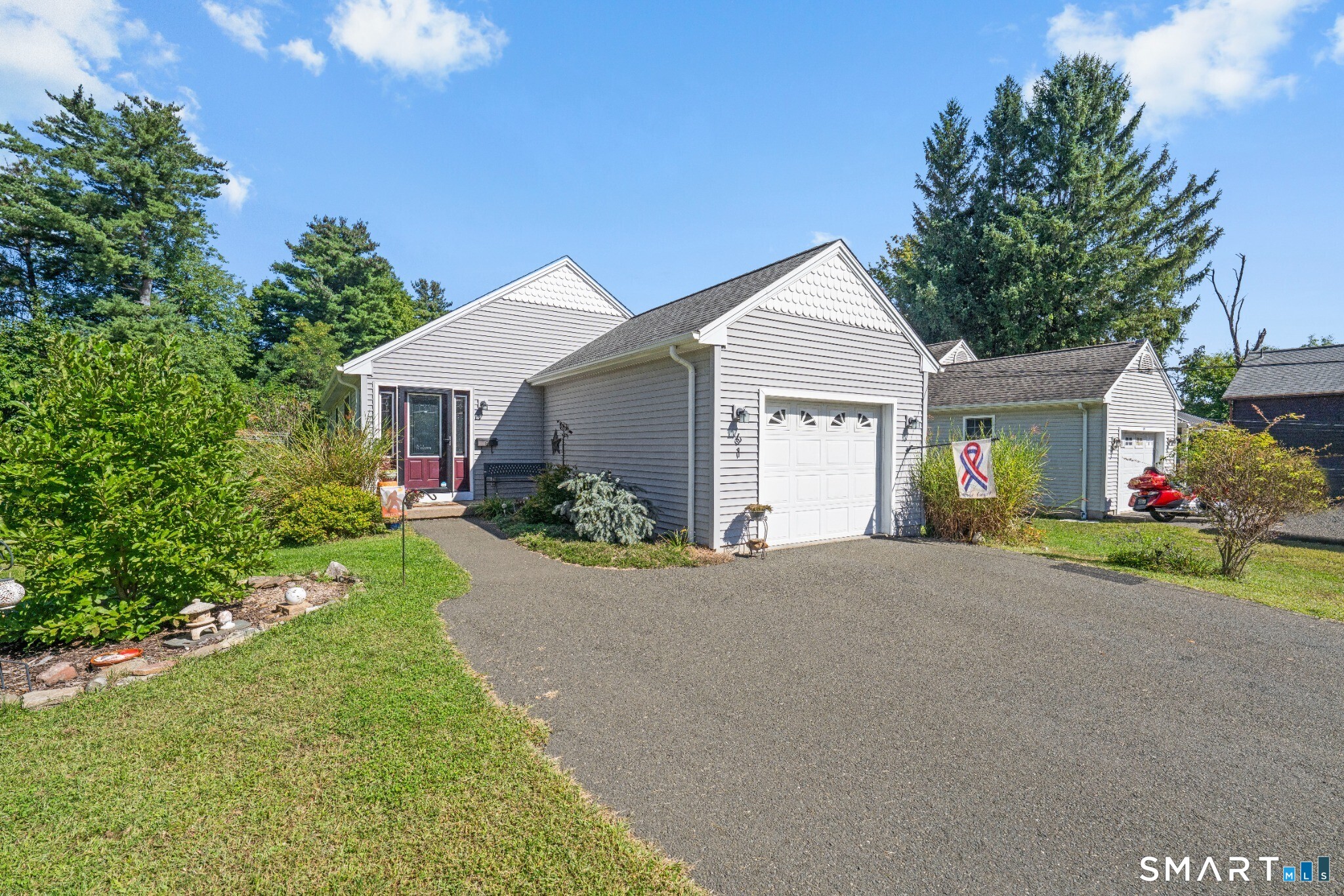 61 South Street Windsor Locks CT 06096