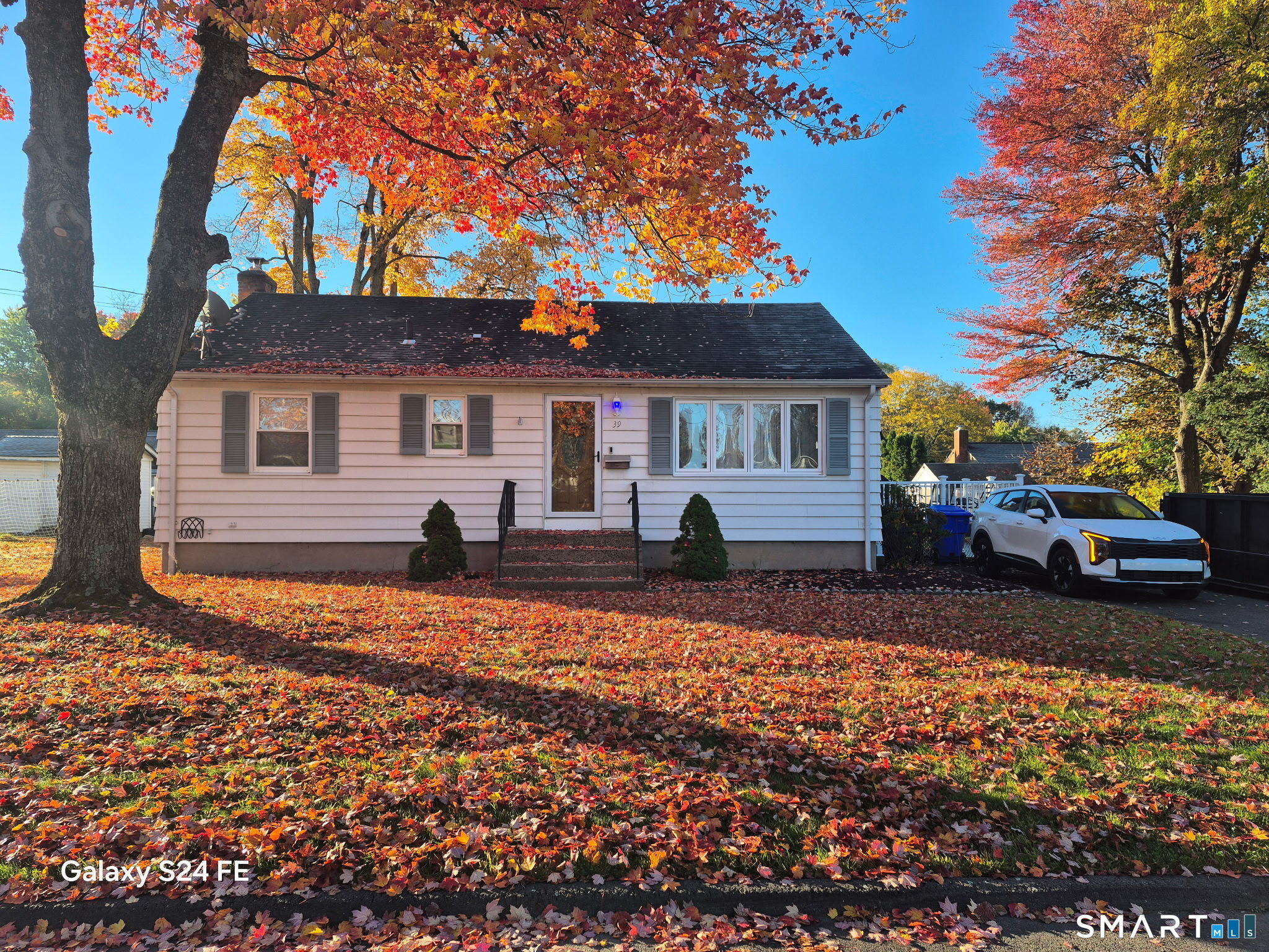 39 Eleanor Road East Hartford CT 06118