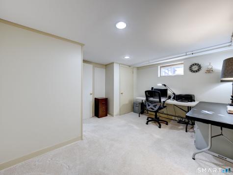 39 Eleanor Road East Hartford CT 06118