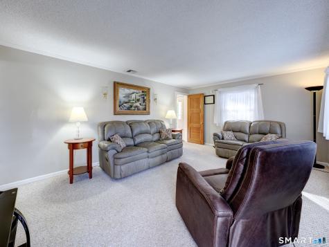 39 Eleanor Road East Hartford CT 06118