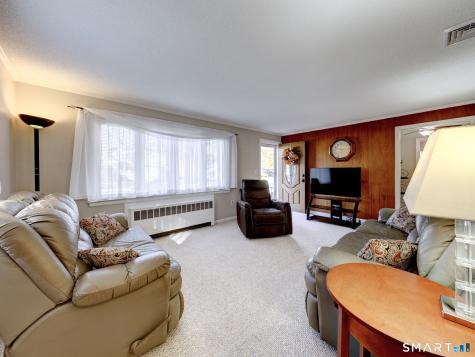 39 Eleanor Road East Hartford CT 06118