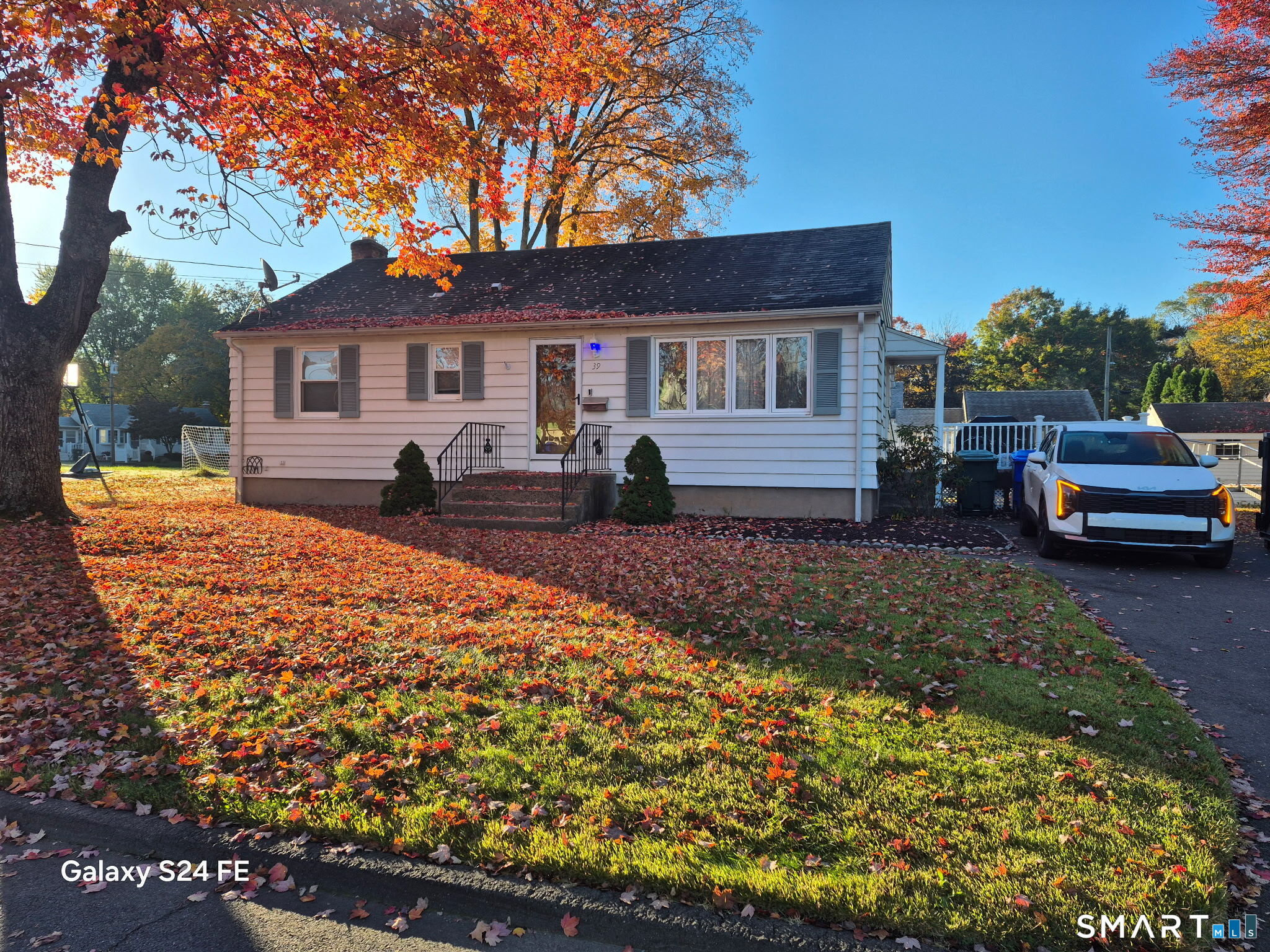 39 Eleanor Road East Hartford CT 06118