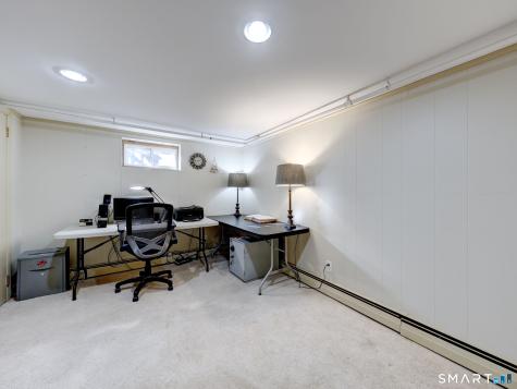 39 Eleanor Road East Hartford CT 06118