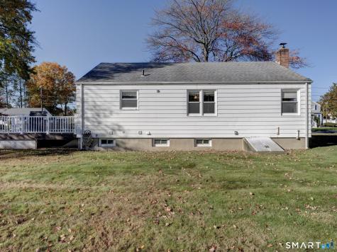 39 Eleanor Road East Hartford CT 06118