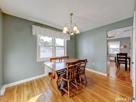39 Eleanor Road East Hartford CT 06118