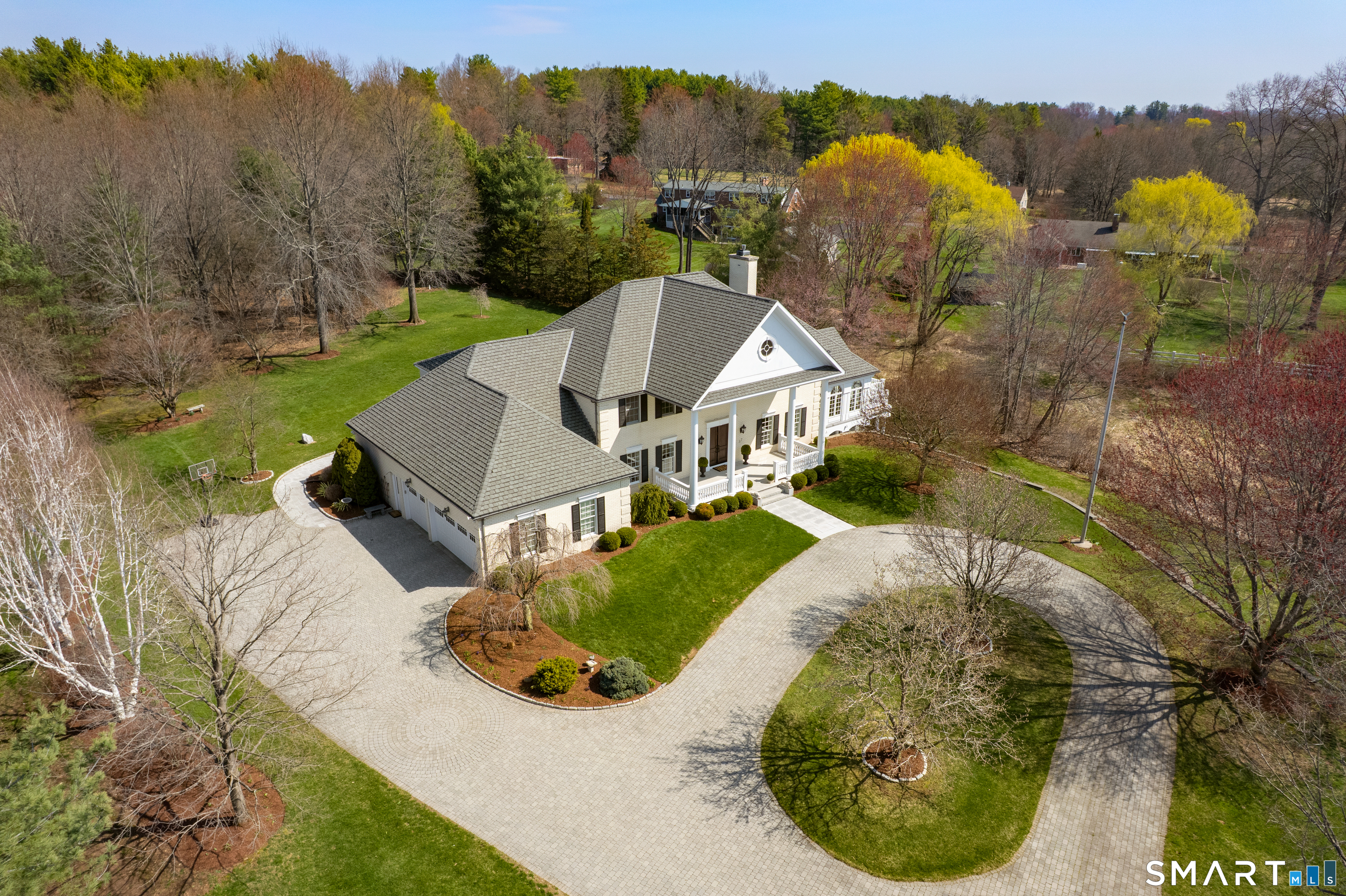 57 Thistledown Suffield CT 06078