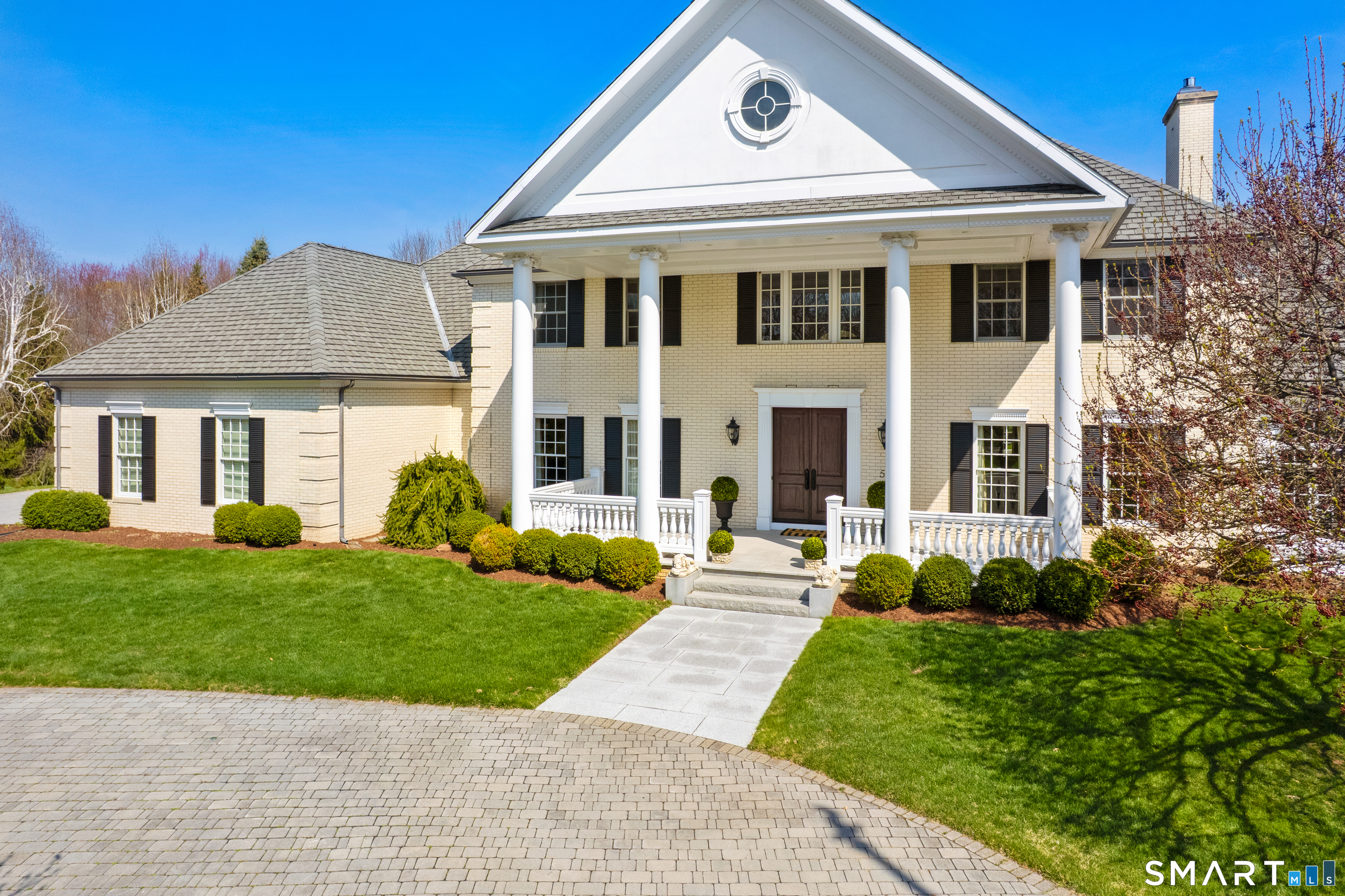 57 Thistledown Suffield CT 06078