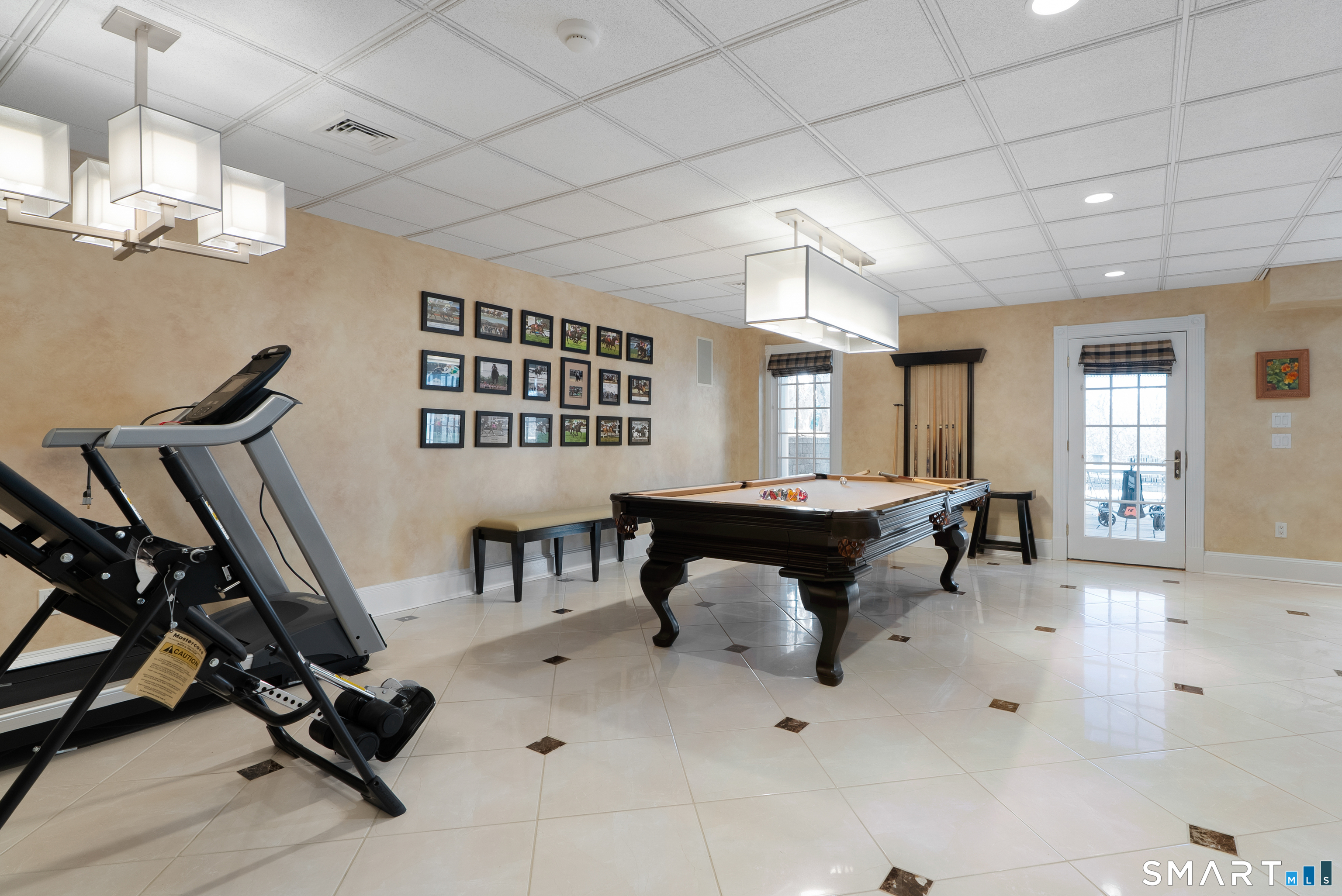 57 Thistledown Suffield CT 06078