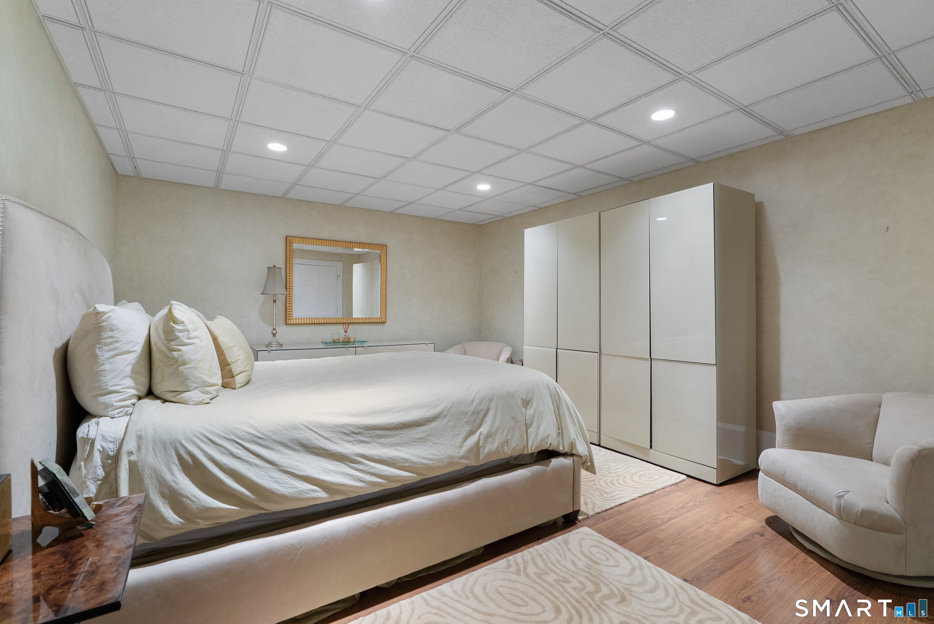 57 Thistledown Suffield CT 06078