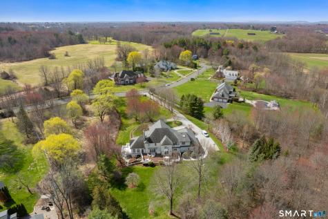 57 Thistledown Suffield CT 06078