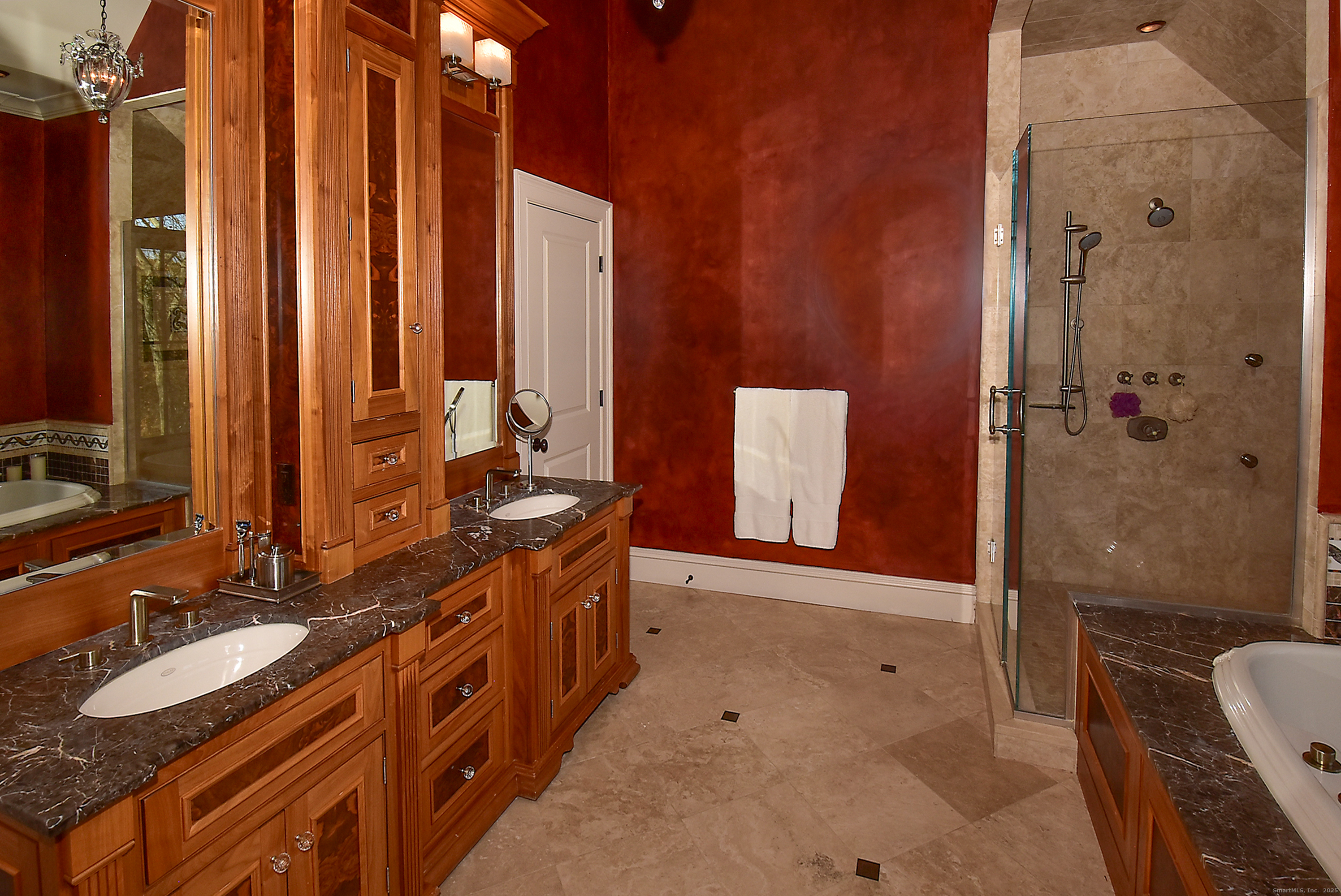 6 Setting Sun Trail Ellington CT 06029