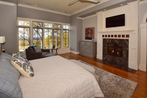 6 Setting Sun Trail Ellington CT 06029