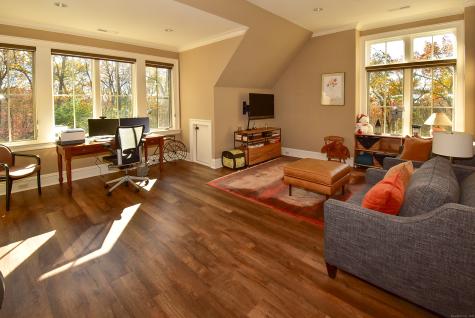 6 Setting Sun Trail Ellington CT 06029