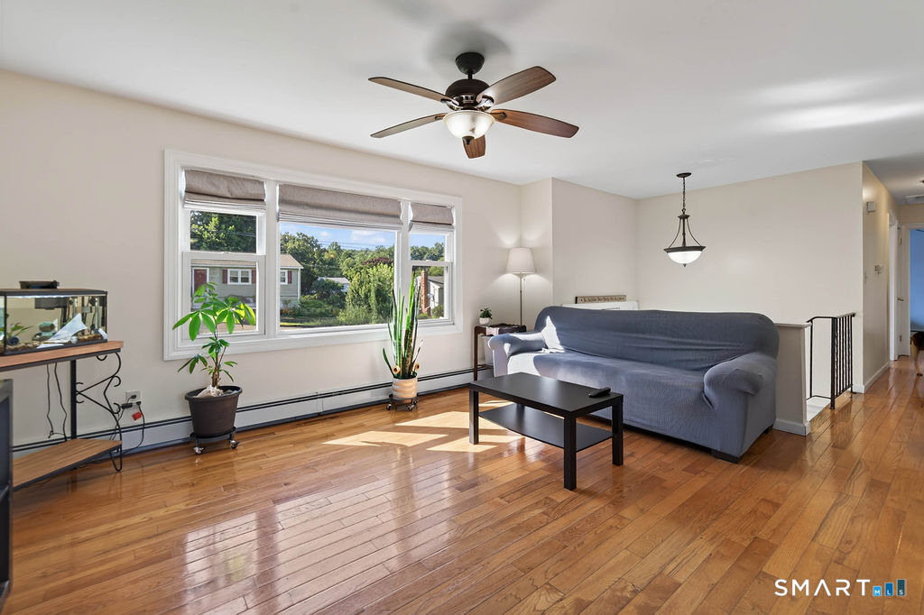 6 Ridge Road Seymour CT 06483