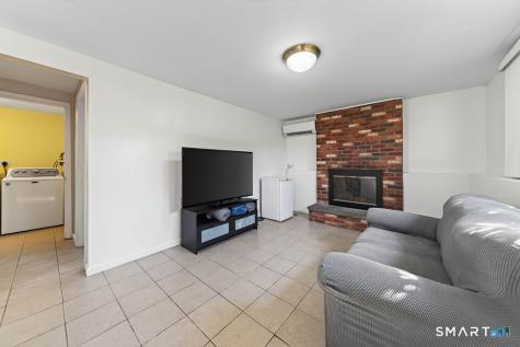 6 Ridge Road Seymour CT 06483