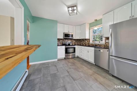 6 Ridge Road Seymour CT 06483