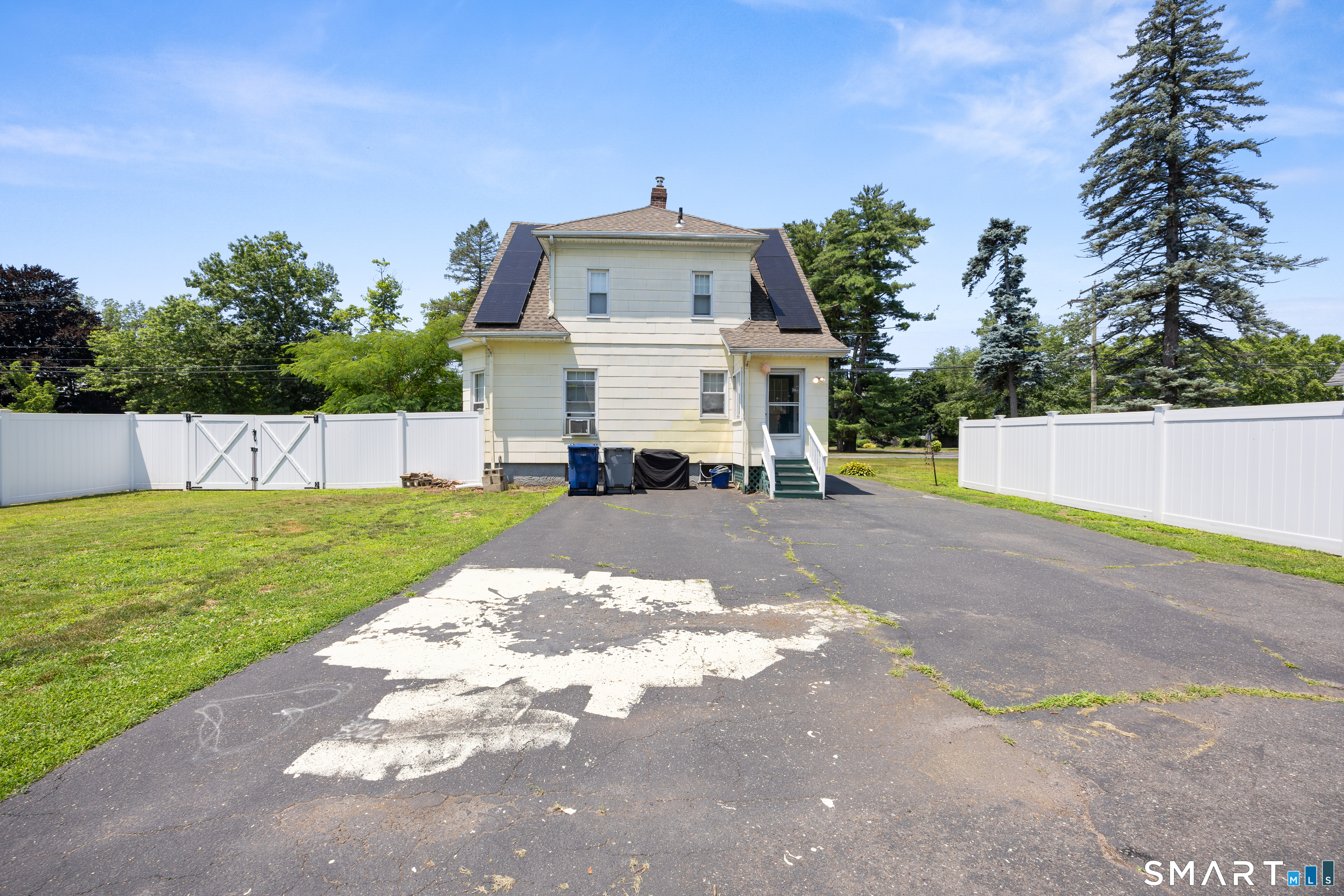 62 Farmington Avenue Plainville CT 06062