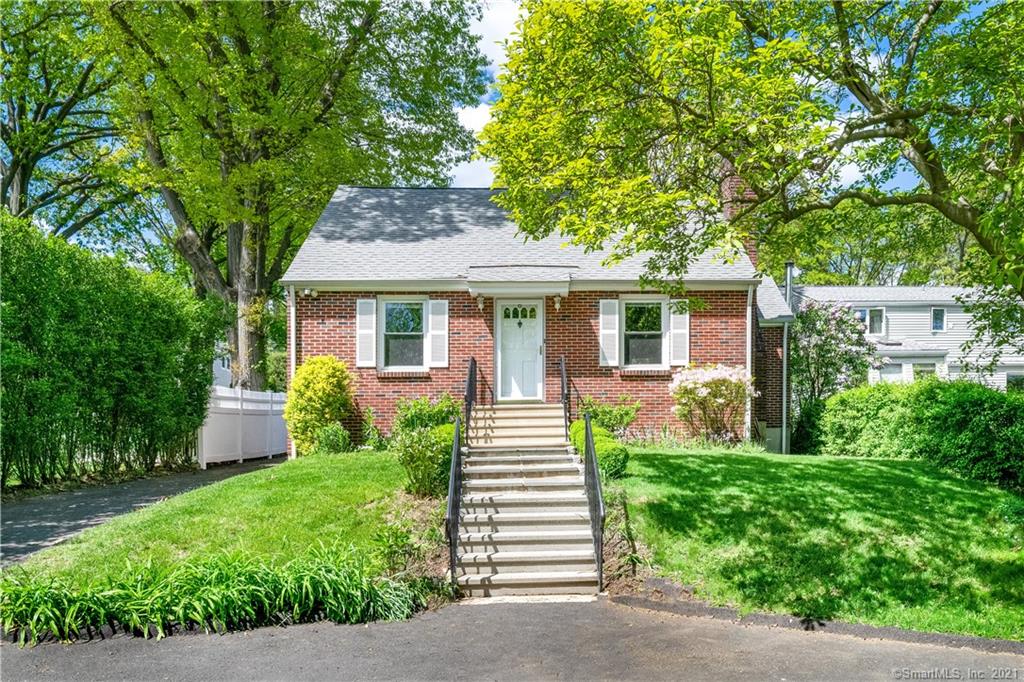 6 Saint Johns Place Darien CT 06820