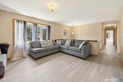 8 Plank Road Prospect CT 06712