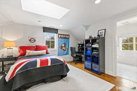 28 Crooked Mile Road Darien CT 06820