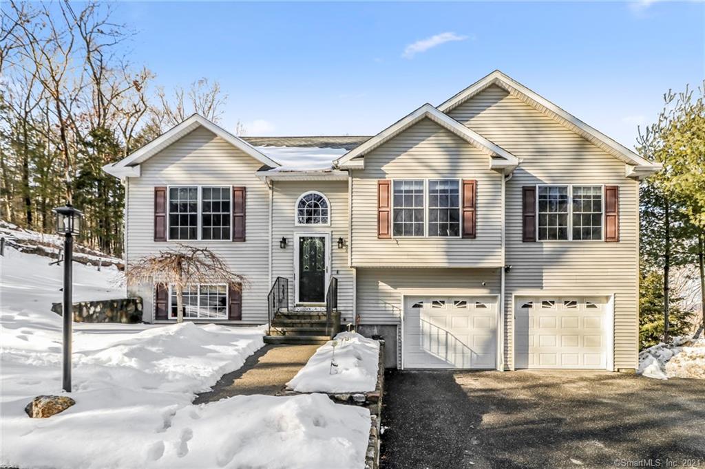 6 Stone Ledge Road New Milford CT 06776