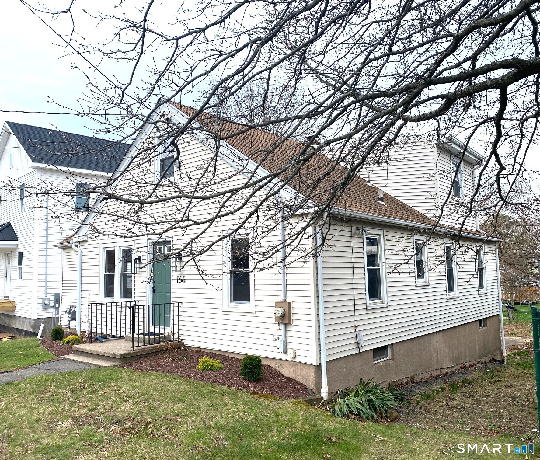 166 Sawmill Road West Haven CT 06516