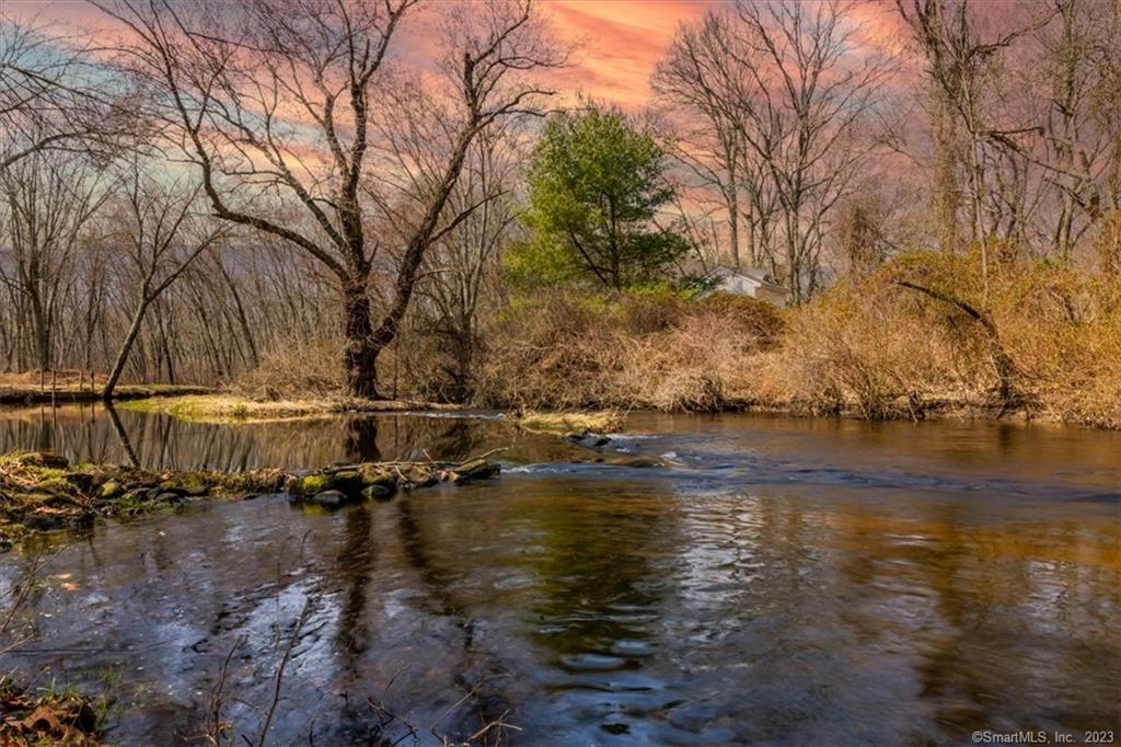 86 Duck Hole Road Madison CT 06443