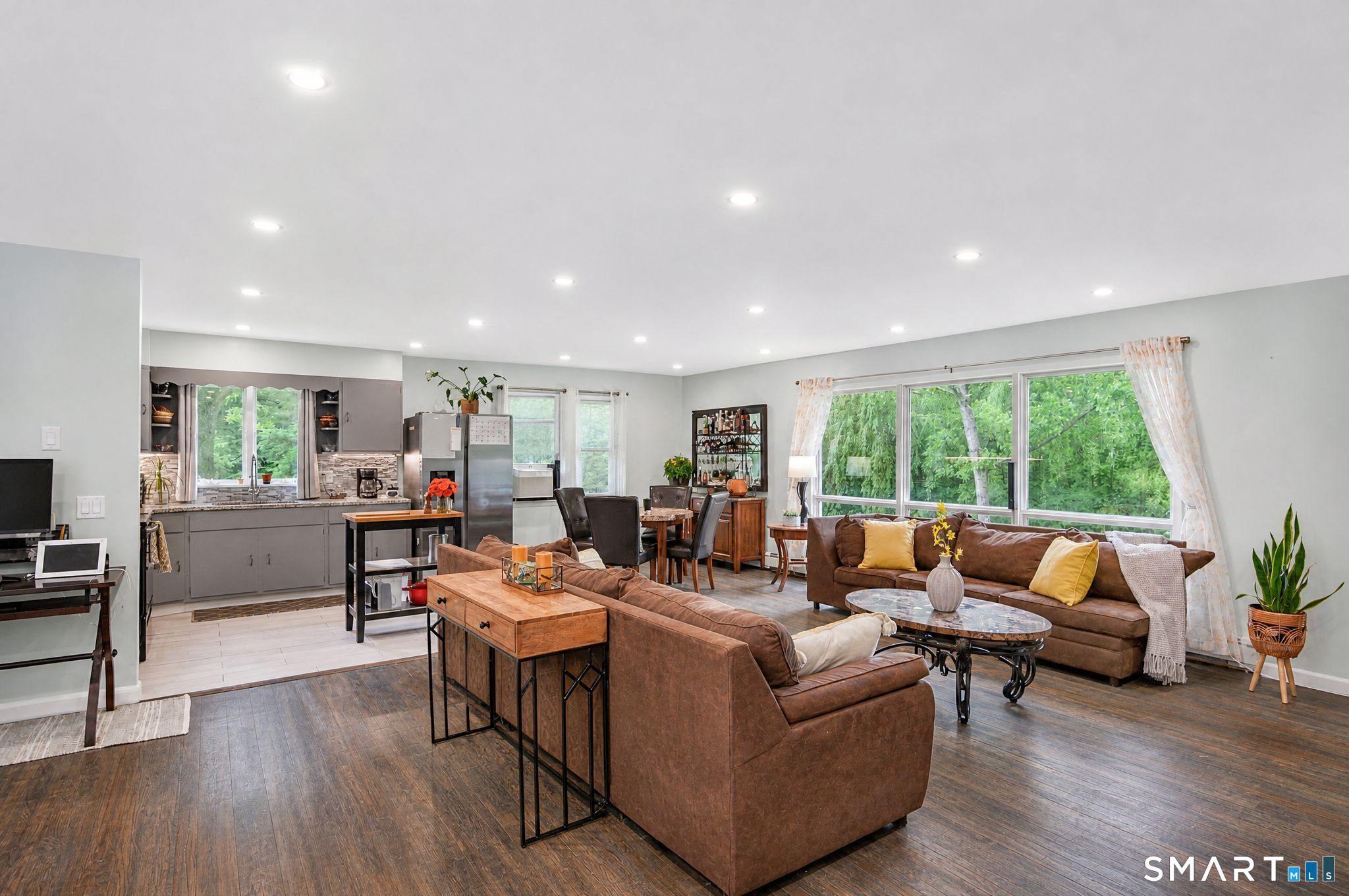11 Hammond Road New Fairfield CT 06812