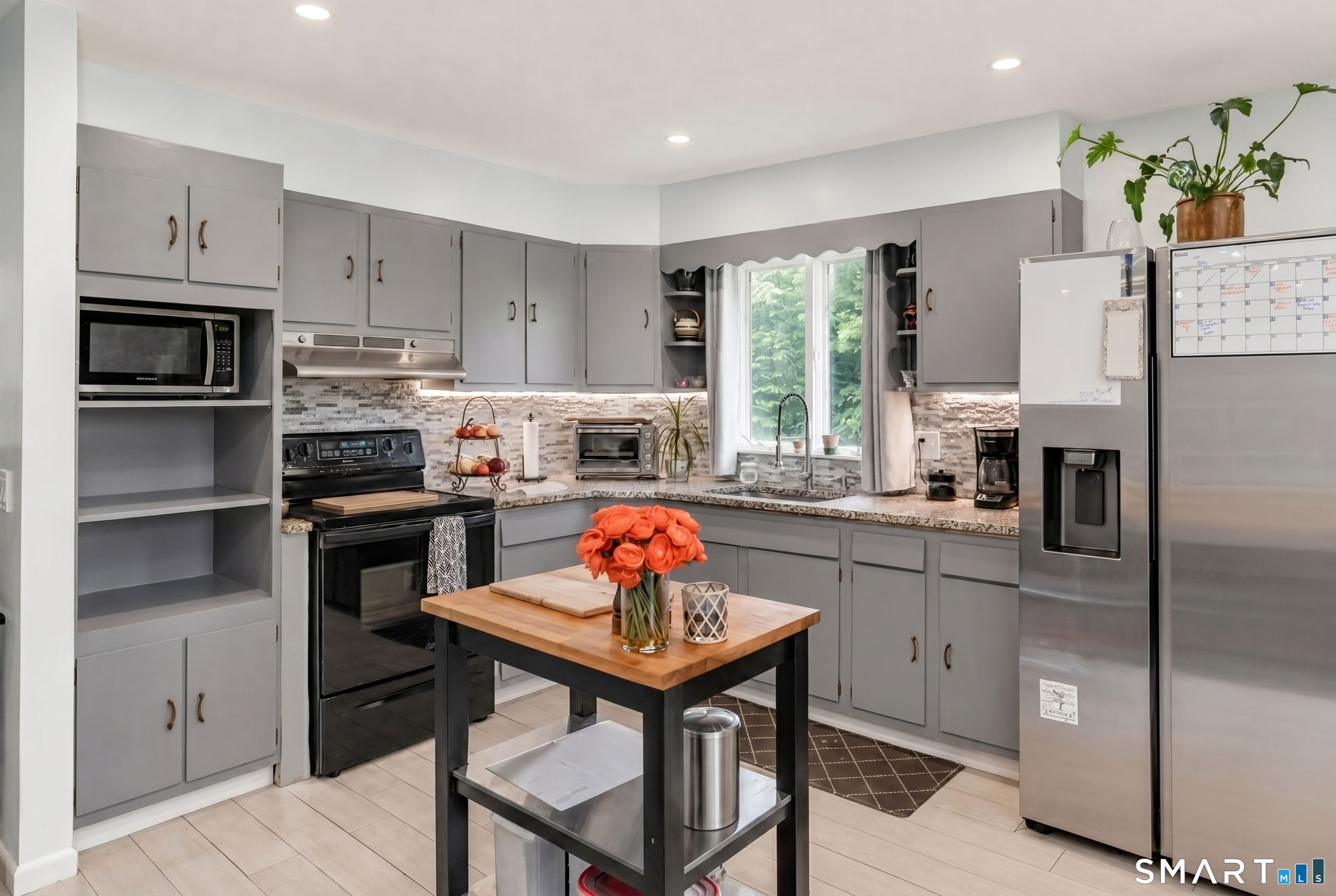 11 Hammond Road New Fairfield CT 06812