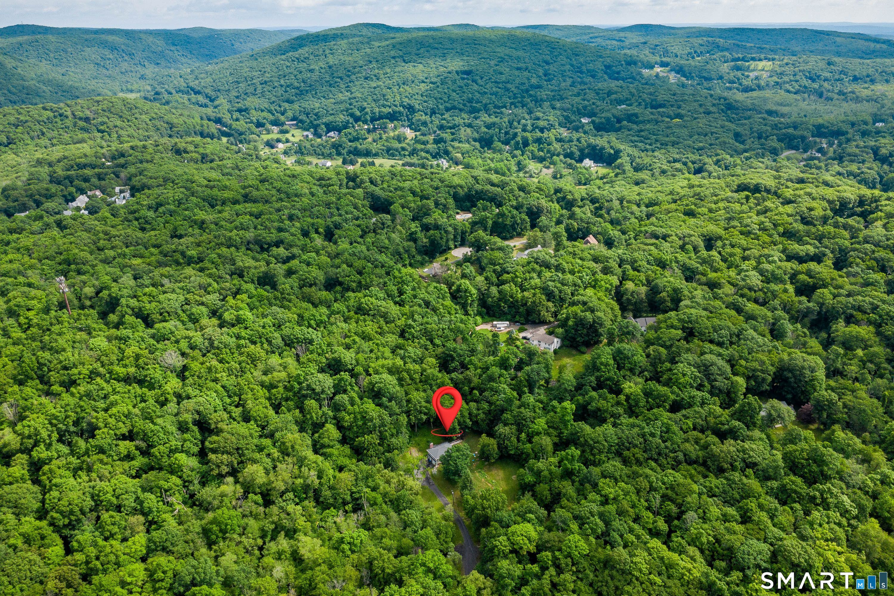 11 Hammond Road New Fairfield CT 06812