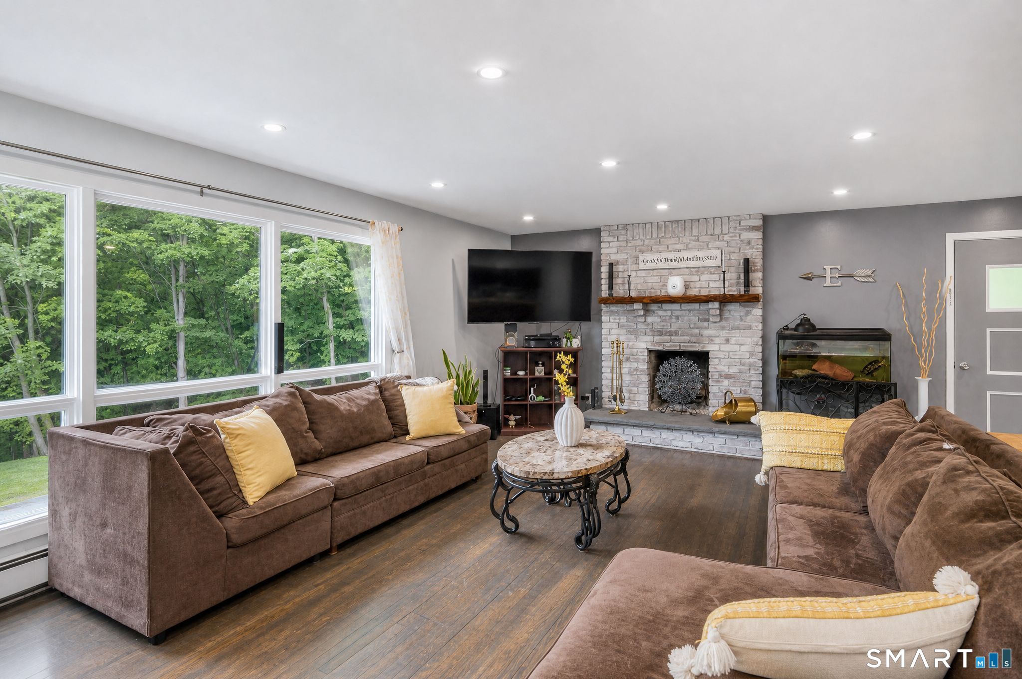 11 Hammond Road New Fairfield CT 06812