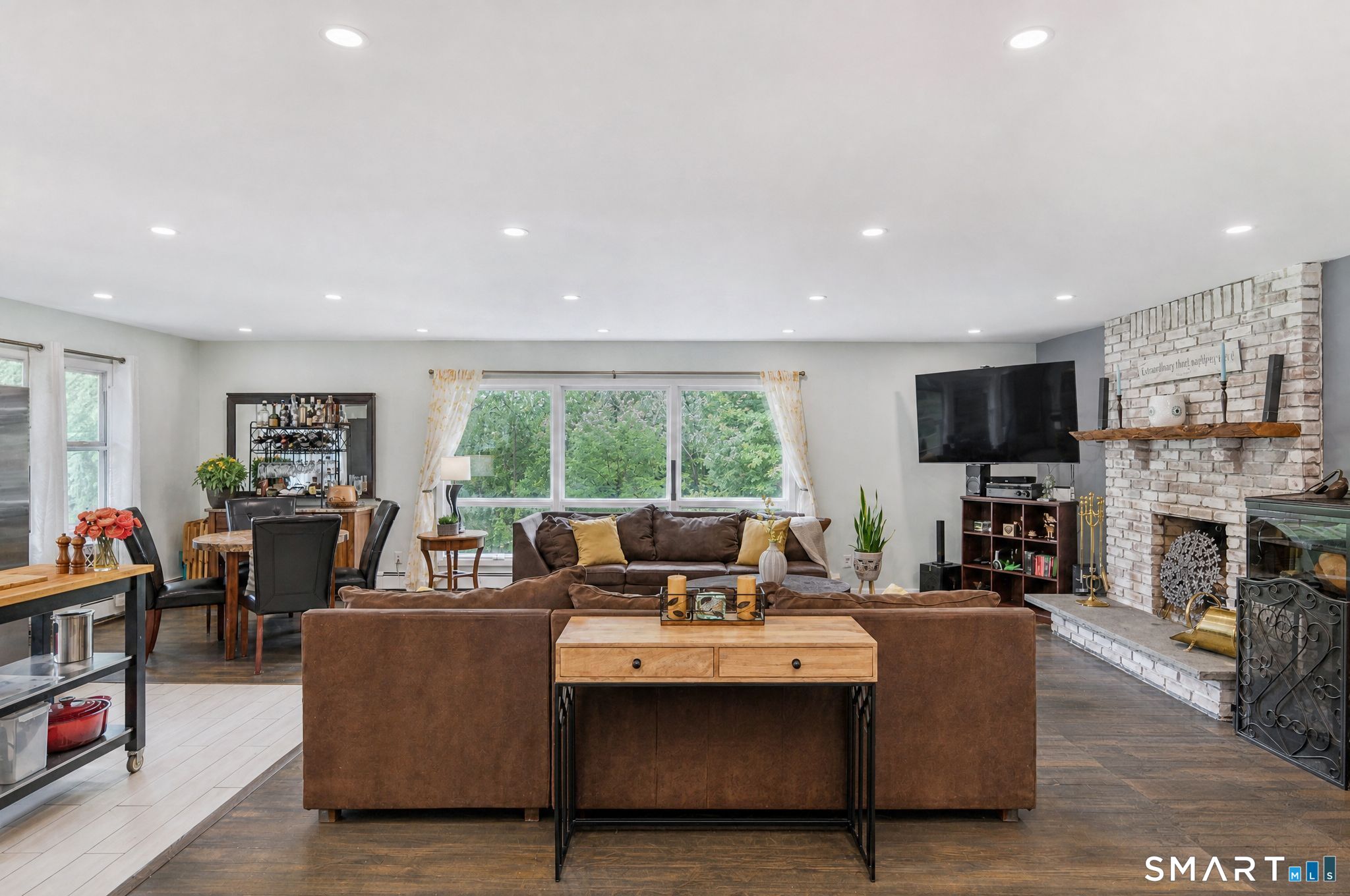 11 Hammond Road New Fairfield CT 06812