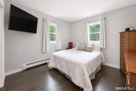 11 Hammond Road New Fairfield CT 06812
