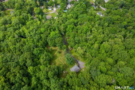 11 Hammond Road New Fairfield CT 06812