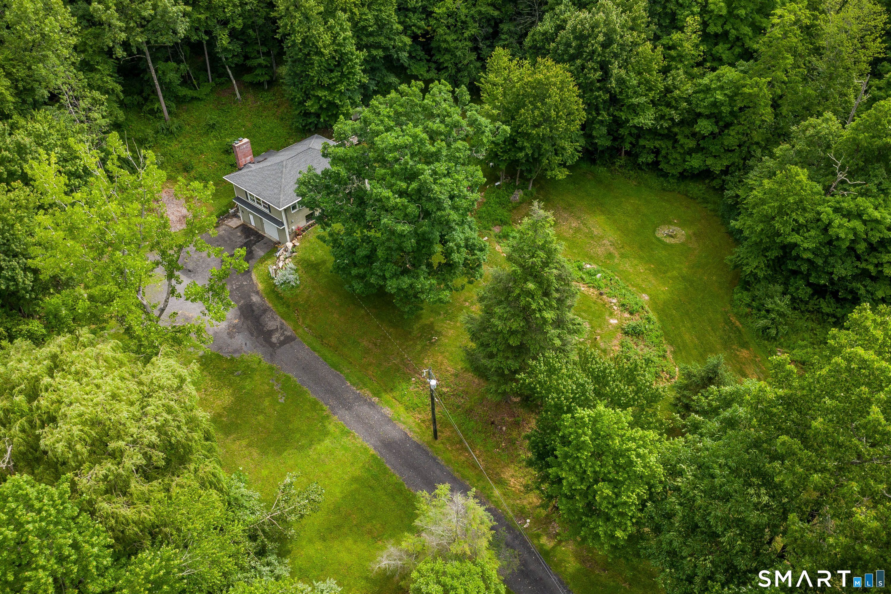 11 Hammond Road New Fairfield CT 06812