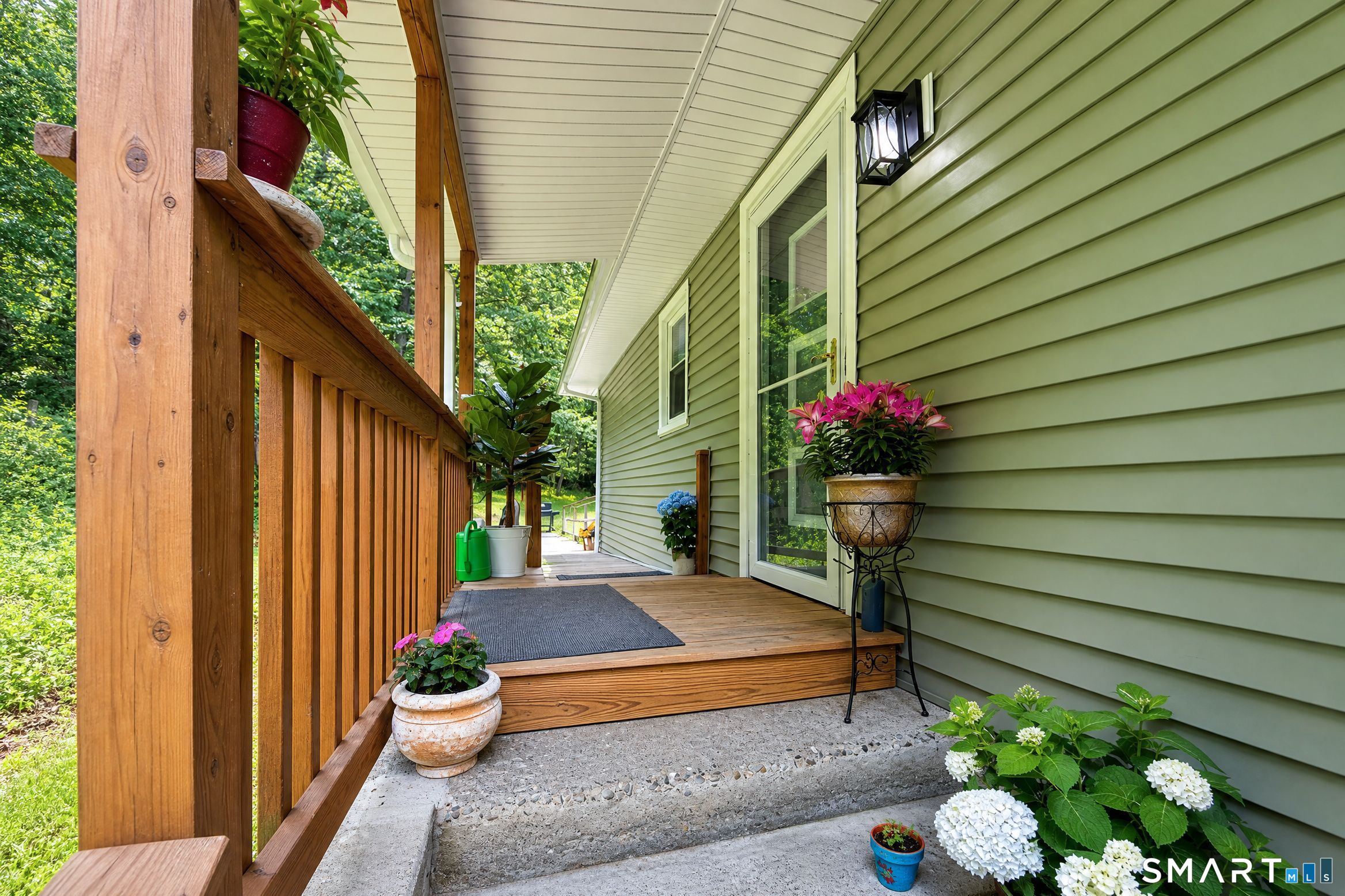 11 Hammond Road New Fairfield CT 06812