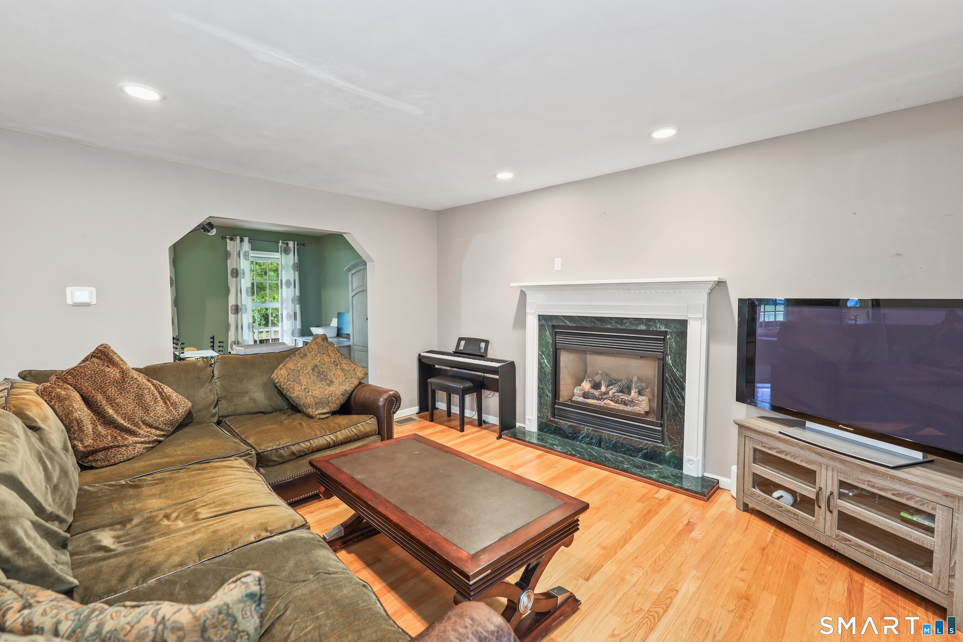 6 Plank Road Prospect CT 06712