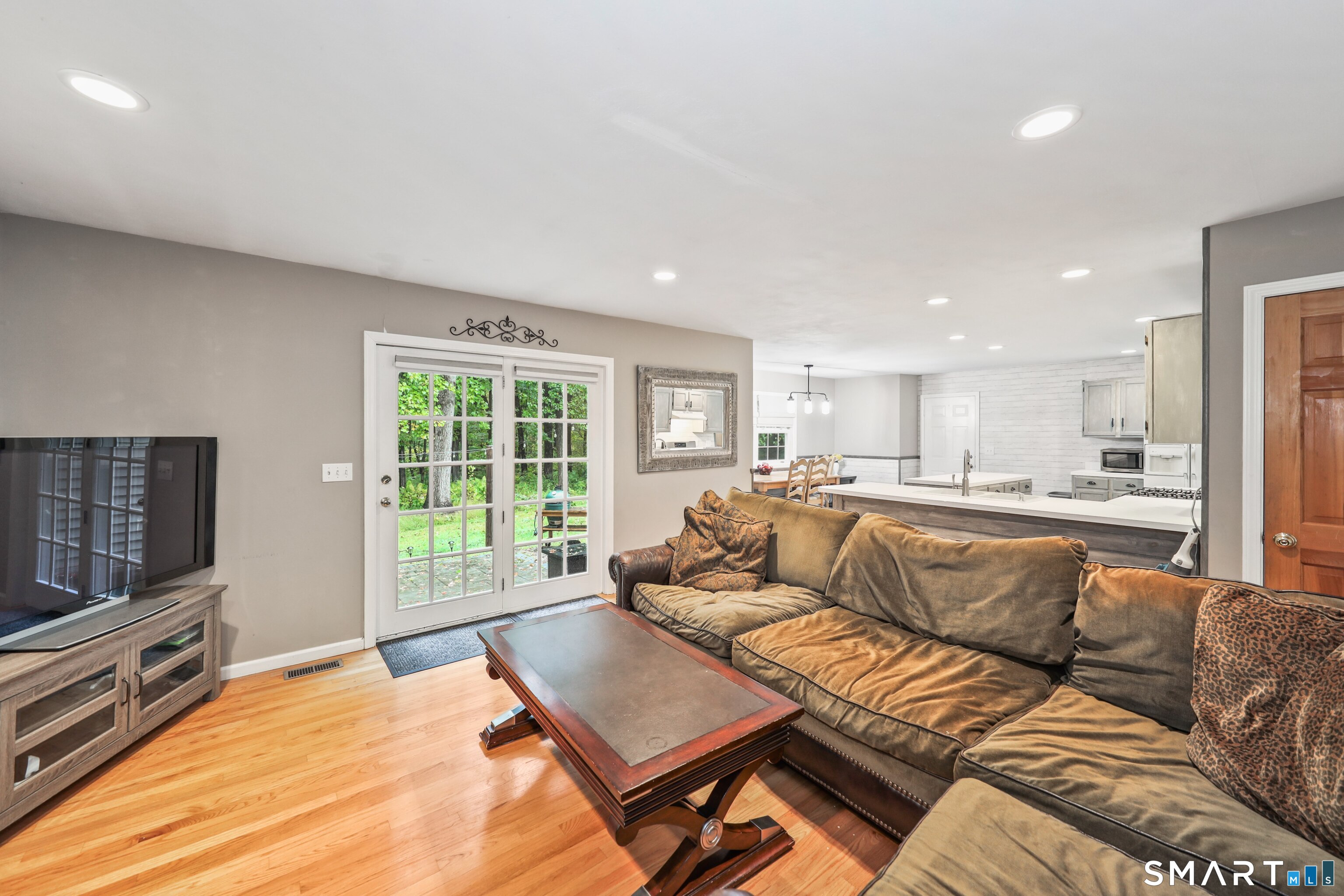 6 Plank Road Prospect CT 06712