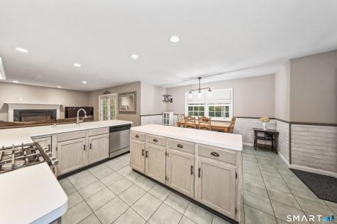 6 Plank Road Prospect CT 06712