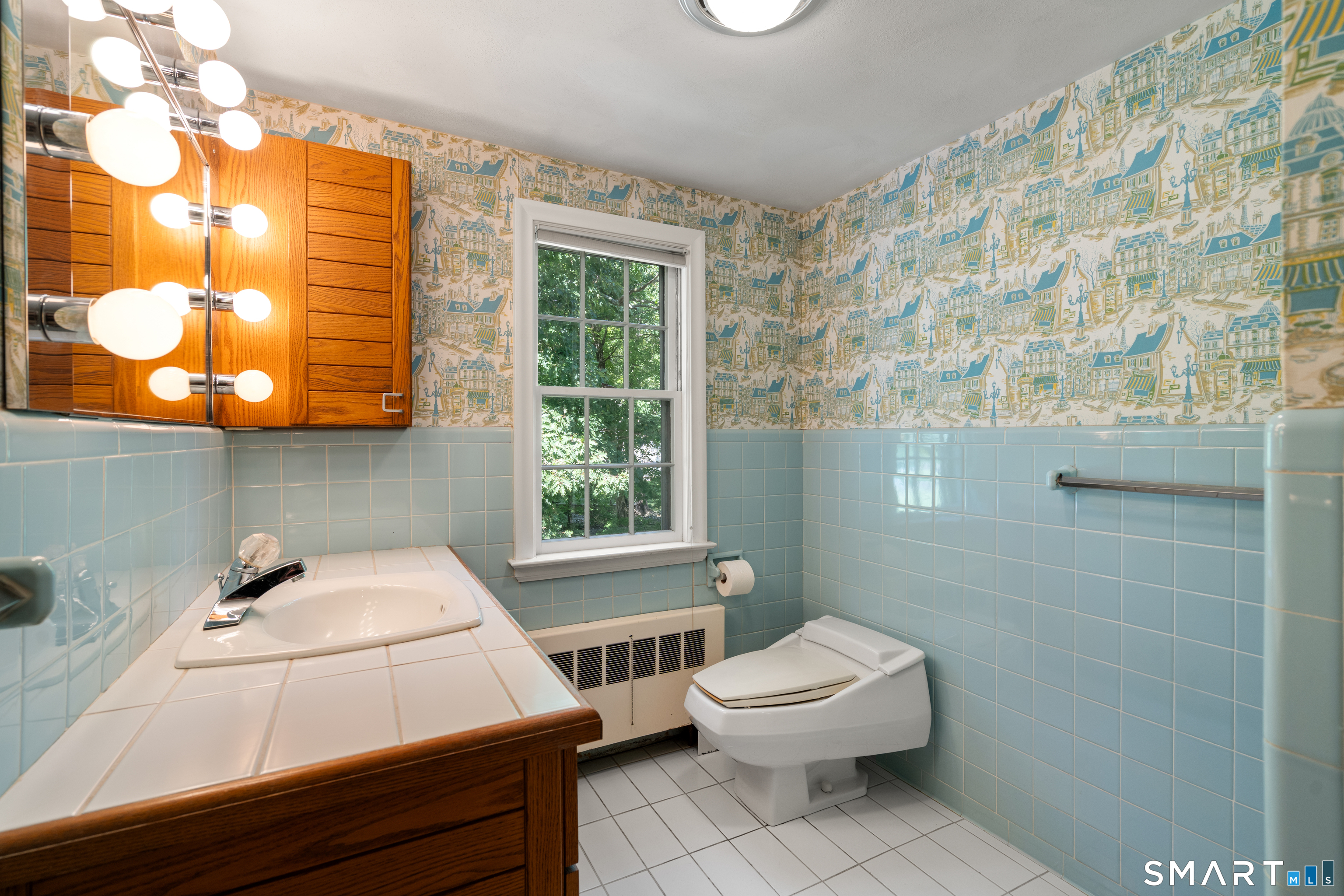 28 Uplands Drive West Hartford CT 06107