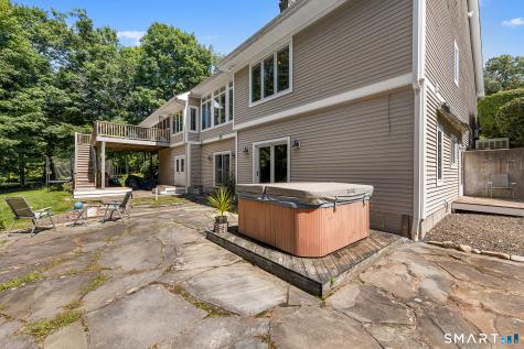160 Peck Hill Road Woodbridge CT 06525