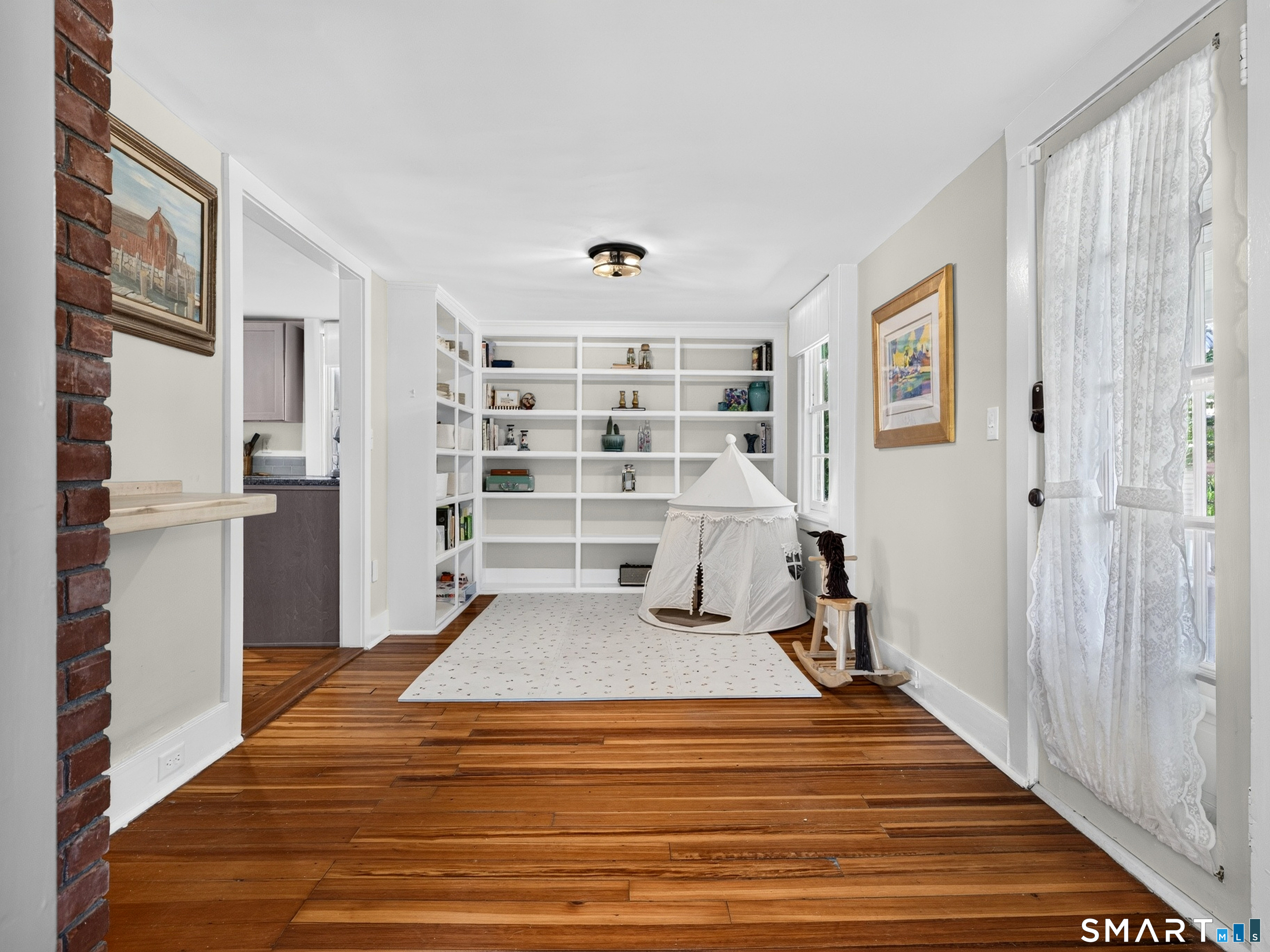 18 New London Road Groton CT 06355