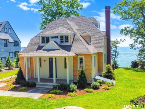 32 Wood Road Branford CT 06405
